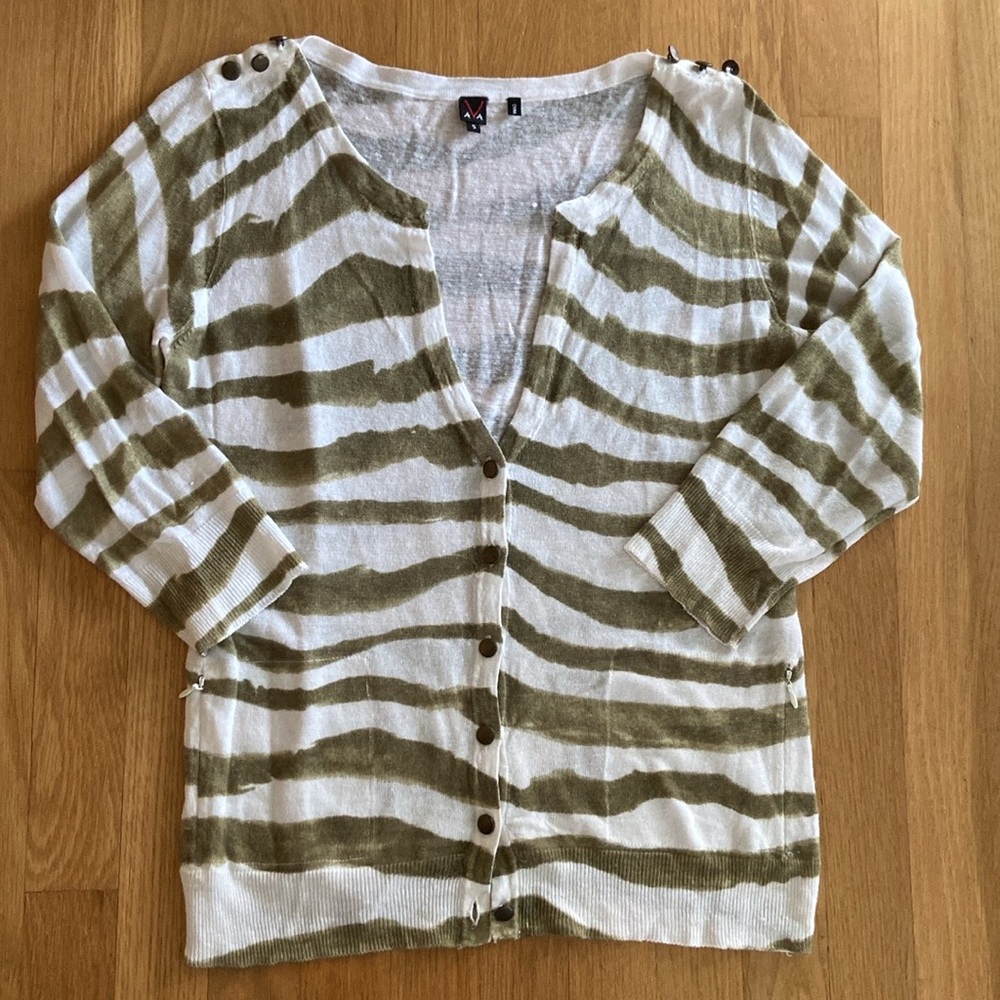 Ava EUC Linen Blend White and Olive Green Cardigan